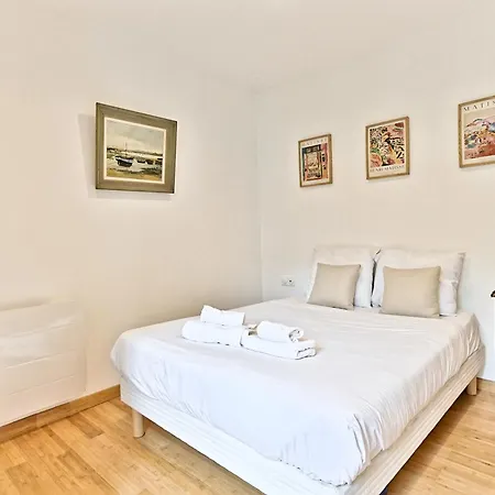 Grand Studio 18eme Arrondissement - Chapelle Apartamento *