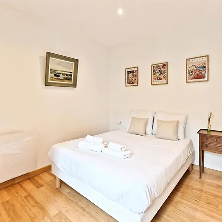 Grand Studio 18eme Arrondissement - Chapelle Apartamento