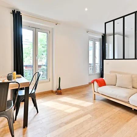 Grand Studio 18eme Arrondissement - Chapelle París
